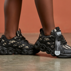 Unisex Nimiya Sneakers with LED Light